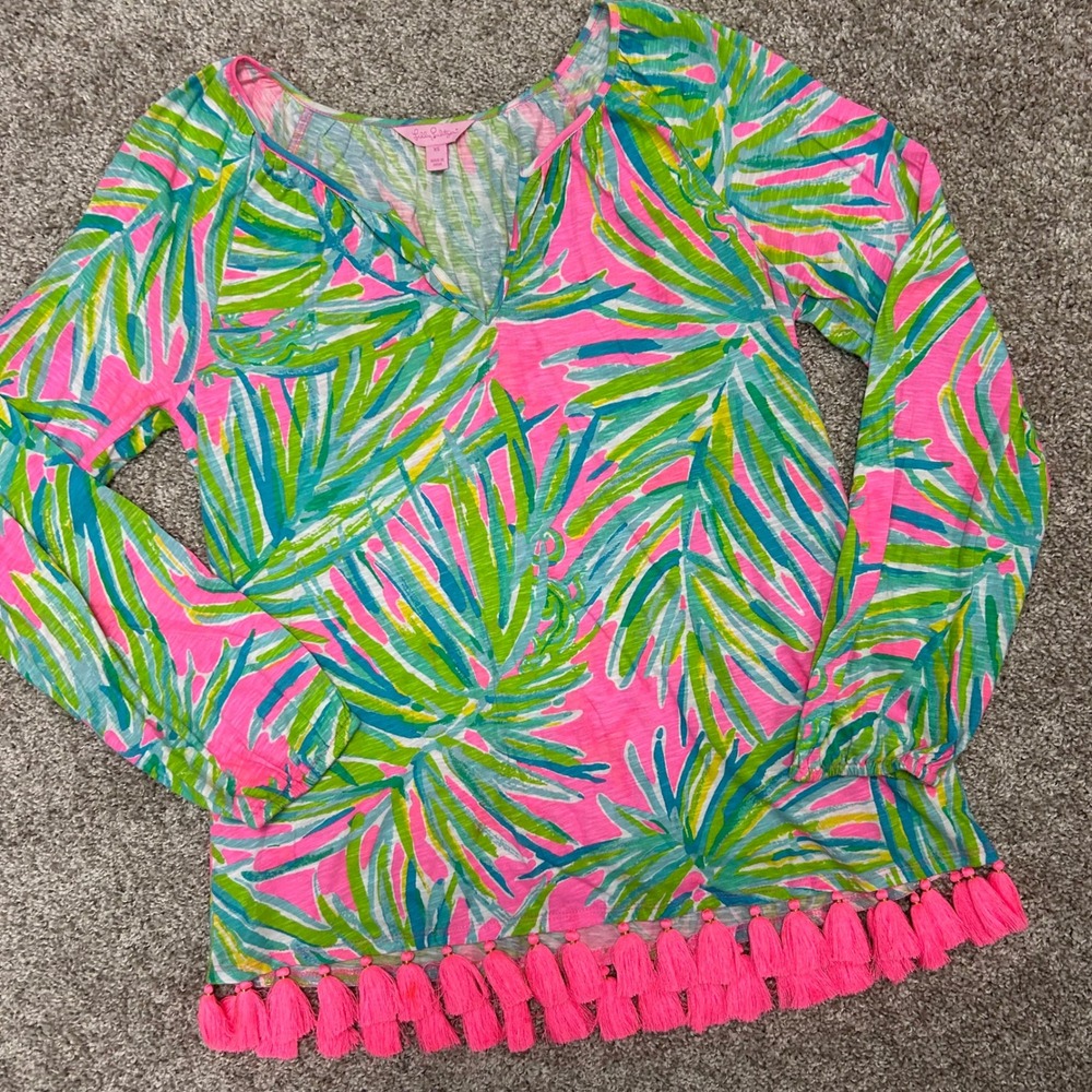 Lilly Pulitzer Tropical Leaf Tunic Tassel Hem Women Size XS V-Neck Lightweight